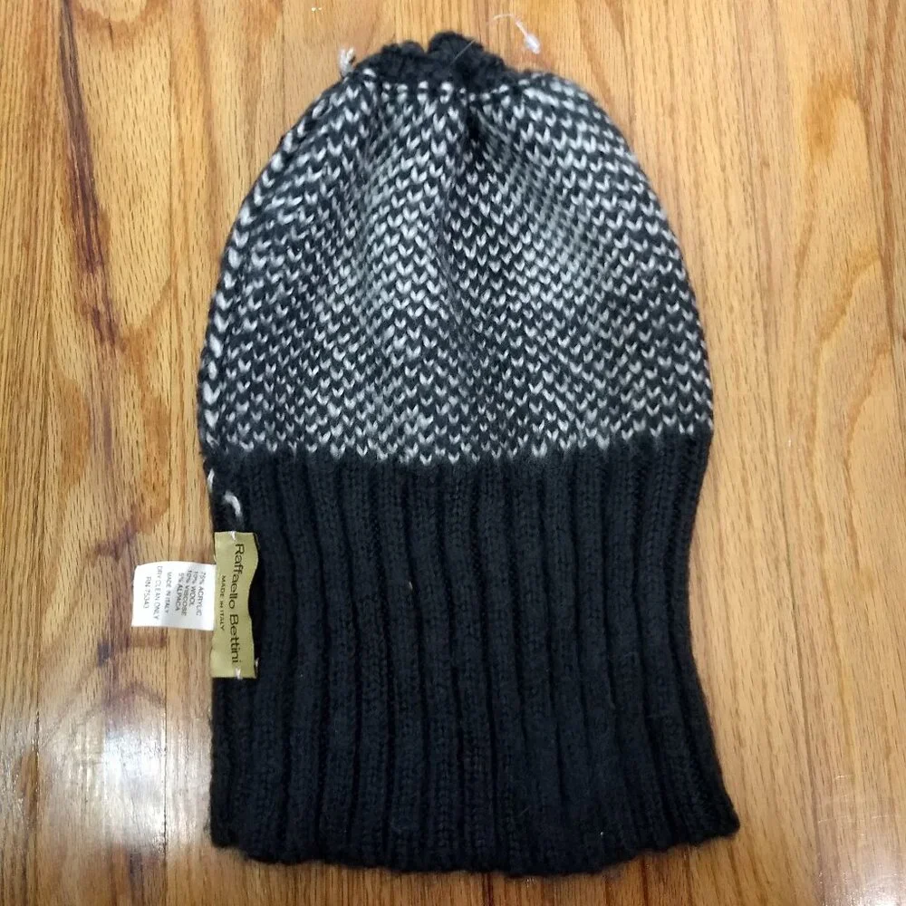 Raffaello Bettini Knit Hat Gray White Checkered Made in Italy Wool Alpaca Blend